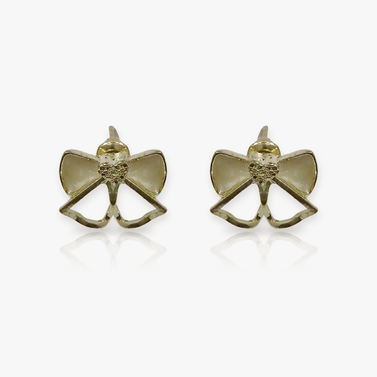 Bow Stud Earring